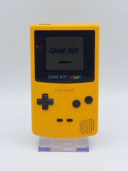 Game Boy Color in Gelb